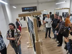 Κοζάνη: Φως, χρώματα, λάμψη... Φως, χρώματα, λάμψη…