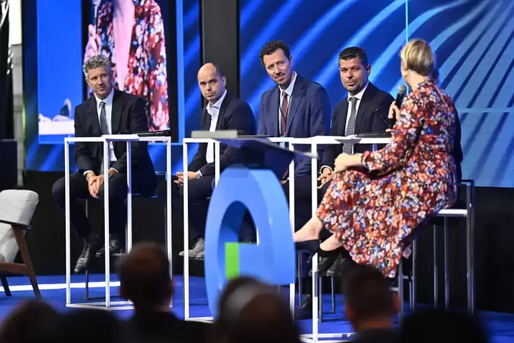 Γιώργος Στάσσης: Η ΔΕΗ κλείνει σε 5 χρόνια τις λιγνιτικές μονάδες Γιώργος Στάσσης: Οι αυξημένες ανάγκες για ενέργεια και η αποανθρακοποίηση απαιτούν τεράστιες συστημικές αλλαγές