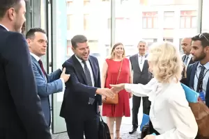 Γιώργος Στάσσης: Η ΔΕΗ κλείνει σε 5 χρόνια τις λιγνιτικές μονάδες Γιώργος Στάσσης: Οι αυξημένες ανάγκες για ενέργεια και η αποανθρακοποίηση απαιτούν τεράστιες συστημικές αλλαγές