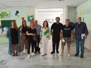 Κοζάνη: Στο "Θάρρος" μίλησαν σήμερα Κυριακή πολίτες σχετικά με το τι περιμένουν την επόμενη ημέρα των εκλογών Κοζάνη: Στο “Θάρρος” μίλησαν σήμερα Κυριακή πολίτες σχετικά με το τι περιμένουν την επόμενη ημέρα των εκλογών