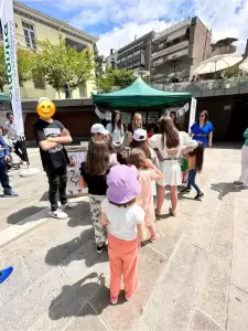 Παίξε, γέλασε και μάθε για το περιβάλλον Παίξε, γέλασε και μάθε για το περιβάλλον