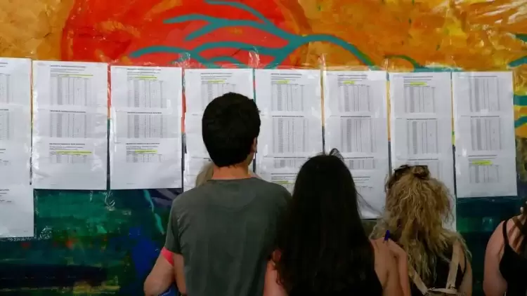 Πανελλήνιες: Ανακοινώνονται σήμερα οι βαθμολογίες – Βήμα βήμα η διαδικασία για να τις δείτε