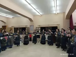 Πάνω από 180 χορευτές παρουσιάζουν ένα μοναδικό θέαμα