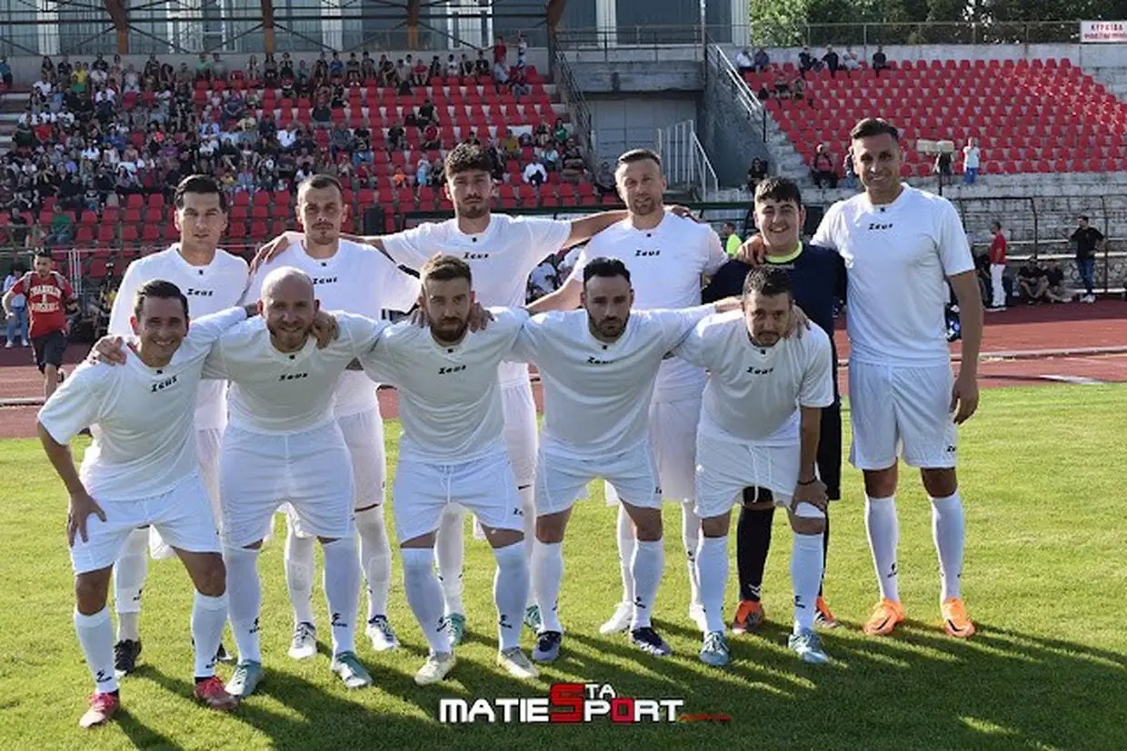 Παύλε δε θα σε ξεχάσουμε ποτέ - Εκδήλωση - φιλικό στη μνήμη του Παύλου Μυροφορίδη ... Παύλε δε θα σε ξεχάσουμε ποτέ – Εκδήλωση – φιλικό στη μνήμη του Παύλου Μυροφορίδη …