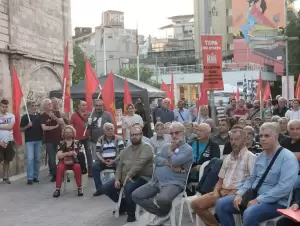 Θανάσης Παφίλης από την Κοζάνη: Καλούμε αυτούς που ταλαντεύονται να ρίξουν ΚΚΕ Θανάσης Παφίλης από την Κοζάνη: Καλούμε αυτούς που ταλαντεύονται να ρίξουν ΚΚΕ