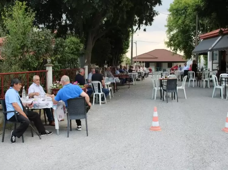 Γούλες: «Τα παράπονα στον Δήμαρχο» Γούλες: «Τα παράπονα στον Δήμαρχο»