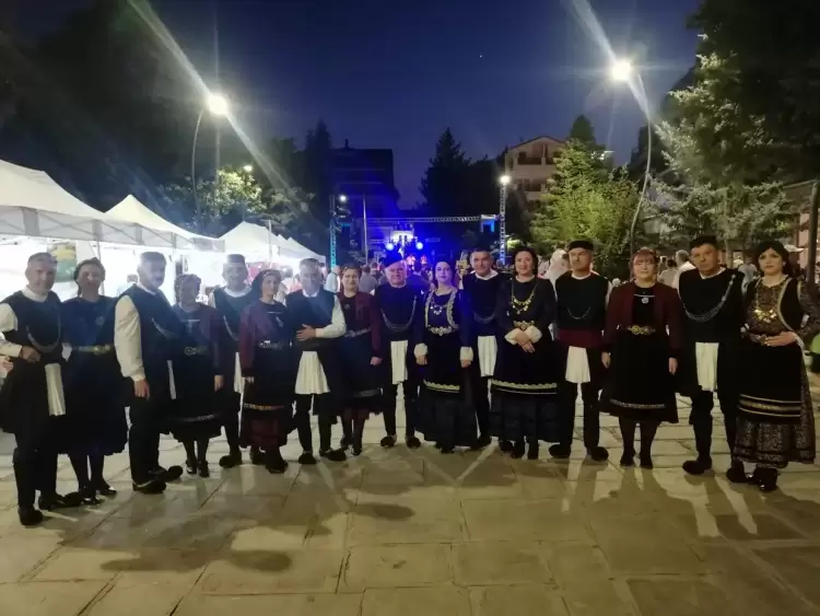 Γρεβενιώτες Κοζάνης στο 4ο Φεστιβάλ Τοπικών Προϊόντων “Γρεβενών Γεύσεις Γρεβενιώτες Κοζάνης στο 4ο Φεστιβάλ Τοπικών Προϊόντων “Γρεβενών Γεύσεις