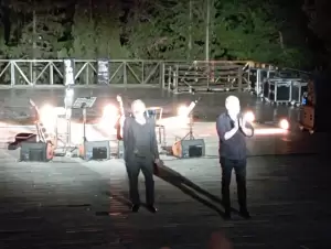 Κοζάνη: Μαγική συναυλία με τον Χρήστο Θηβαίο