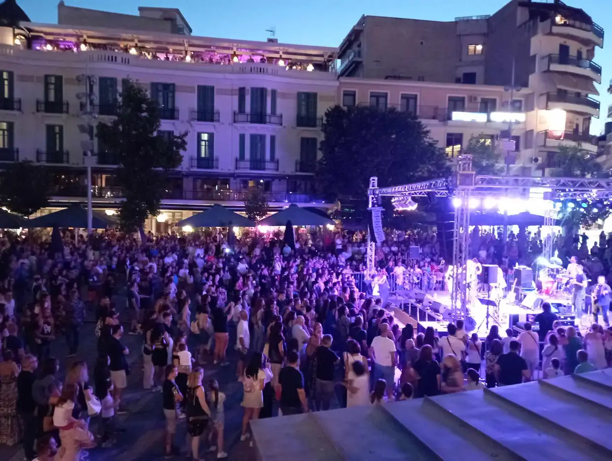 Κοζάνη: Η Μεγάλη Συναυλία Με Τον Νίκο Πορτοκάλογλου