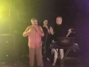 Μουσικά ακούσματα από τους απίθανους Κασμιρτζίδης