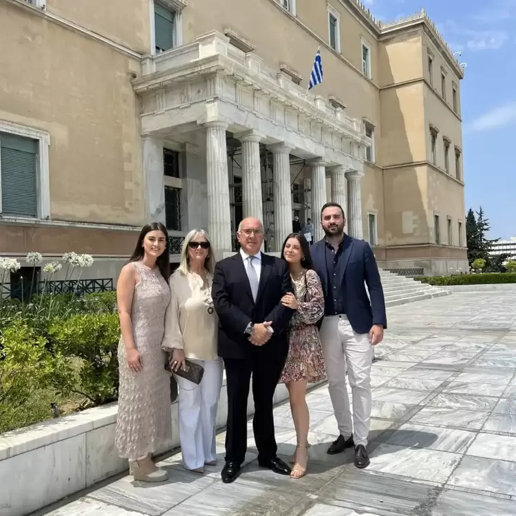 Οικογενειακές στιγμές για τον Μιχάλη Παπαδόπουλο…