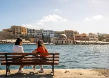 103.000 επιταγές κοινωνικού τουρισμού της ΔΥΠΑ ενεργοποιήθηκαν τον Ιούλιο