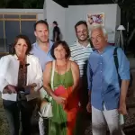 Aπολαυστική παράσταση με τίτλο «Αταίριαστο ζευγάρι» στον κήπο των γλυπτών του Αρχαιολογικού Μουσείου Αιανής