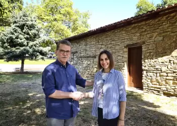 Η Αλεξάνδρα Τσίγγανα υποψήφια για το Τοπικό Συμβούλιο της Κοινότητας Αιανής με την Ενότητα. 