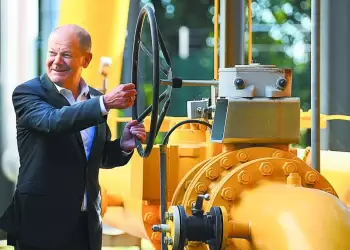 Γερμανία: Πατάει φρένο η… ατμομηχανή της Ευρώπης