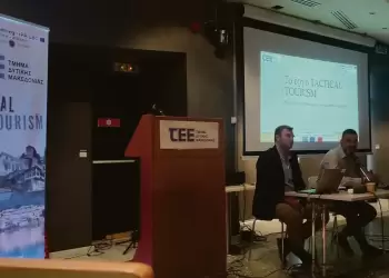 O Kιάνας είναι παντού…