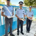 Ενημερωτικά φυλλάδια τροχαίας στα σχολεία