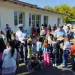 Ενημερωτικά φυλλάδια τροχαίας στα σχολεία