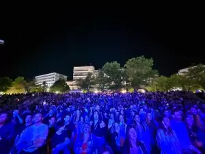 Με την Μελίνα Κανά έπεσε η αυλαία για το “Πολιτιστικό Καλοκαίρι” του Δήμου Φλώρινας