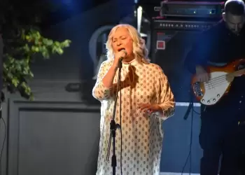 Με την Μελίνα Κανά έπεσε η αυλαία για το “Πολιτιστικό Καλοκαίρι” του Δήμου Φλώρινας