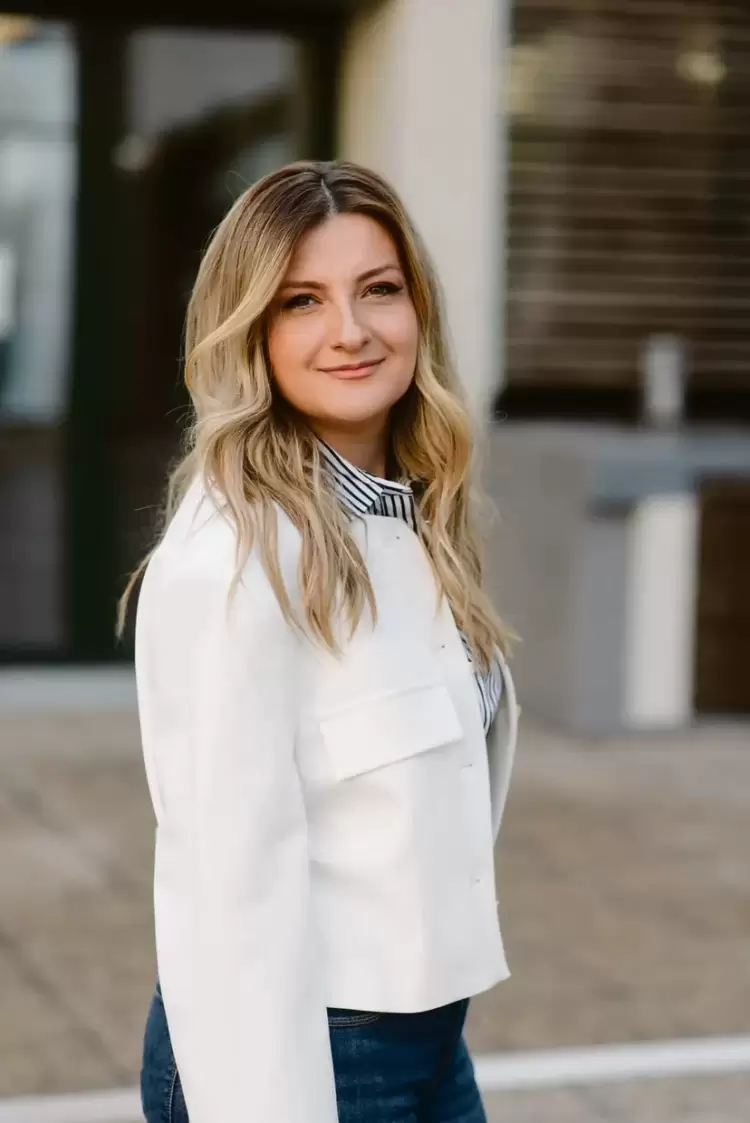 Οι γυναίκες μπροστά….Η Δήμητρα πρωτοπορεί!