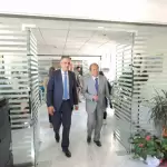 Ο Περιφερειάρχης Δυτικής Μακεδονίας Γιώργος Κασαπίδης, με τον Πρέσβη της Λαϊκής Δημοκρατίας της Κίνας, Xiao Junzheng