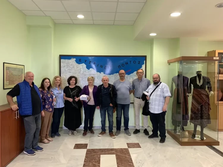 Επίσκεψη Της Λαϊκής Συσπείρωσης Εορδαίας Στον Ποντιακό Σύλλογο Πτολεμαΐδας