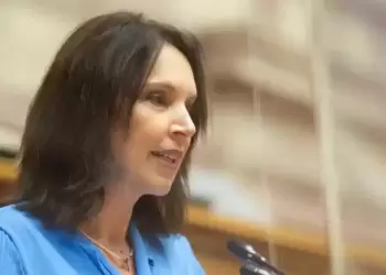 Καλλιόπη Βέττα: Το αναιτιολόγητο κλείσιμο του καταστήματος των ΕΛ.ΤΑ. στον Πεντάλοφο