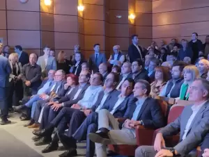 Κυριάκος Μητσοτάκης στην Κοζάνη: “Είμαστε η παράταξη που ξέρει να διαχειρίζεται κρίσεις και να ξεπερνά δυσκολίες” (εικόνες & βίντεο) Ο Κυριάκος Μητσοτάκης στην Κοζάνη: “Είμαστε παράταξη πού αναλαμβάνει δύσκολες αποστολές”