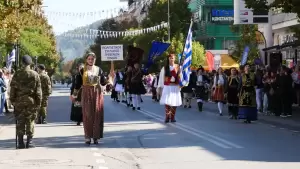 Με ιδιαίτερη λαμπρότητα ο εορτασμός των 111ων Ελευθερίων των Γρεβενών Με ιδιαίτερη λαμπρότητα ο εορτασμός των 111ων Ελευθερίων των Γρεβενών