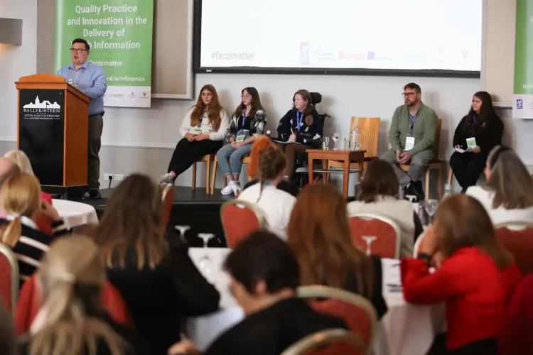 Ο Όμιλος Ενεργών Νέων Φλώρινας Στο Συνέδριο “Infonomics: Facts Matter” Στην Ιρλανδία