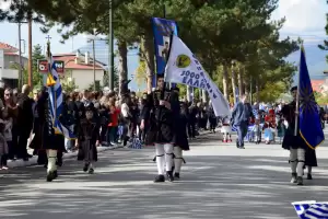 Στο πνεύμα της εθνικής ενότητας τιμήθηκε το ΟΧΙ στο Αμύνταιο