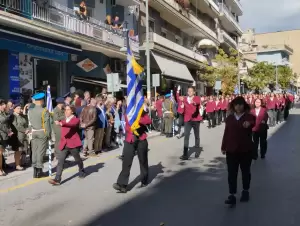 Τιμή και καμάρι στην παρέλαση της Κοζάνης Τιμή και καμάρι στην παρέλαση της Κοζάνης