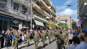 Τιμή και καμάρι στην παρέλαση της Κοζάνης Τιμή και καμάρι στην παρέλαση της Κοζάνης