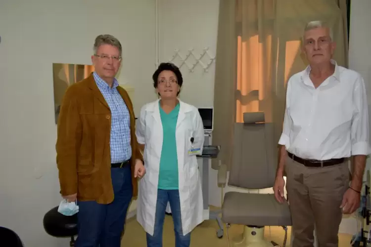 Το ωτορινολαρυγγολογικό ιατρείο του Γενικού Νοσοκομείου Φλώρινας εξοπλίζεται με χρηματοδότηση από την Π.Ε. Φλώρινας Το ωτορινολαρυγγολογικό ιατρείο του Γενικού Νοσοκομείου Φλώρινας εξοπλίζεται με χρηματοδότηση από την Π.Ε. Φλώρινας