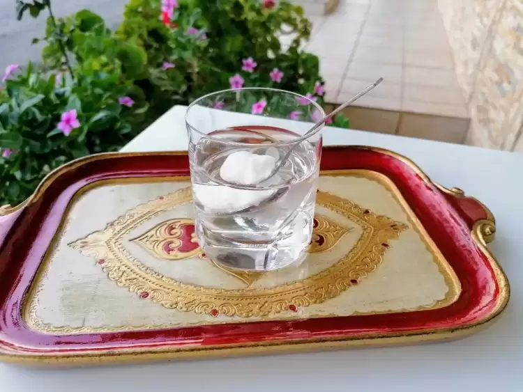 Υποβρύχιο, ένα παραδοσιακό γλυκό με βανίλια ή μαστίχα χιώτικη