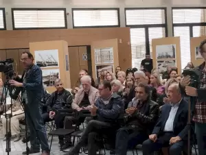 7ο Συμπόσιο Λογοτεχνίας, στην Κοζάνη- Τιμώμενος συγγραφέας, ο Χρήστος Χωμενίδης 7ο Συμπόσιο Λογοτεχνίας, στην Κοζάνη Τιμώμενος συγγραφέας, ο Χρήστος Χωμενίδης