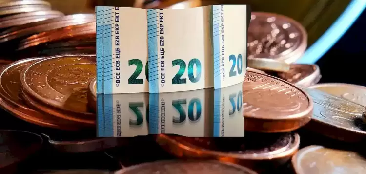 ΔΥΠΑ – E ΕΦΚΑ: Ο χάρτης των πληρωμών της εβδομάδας