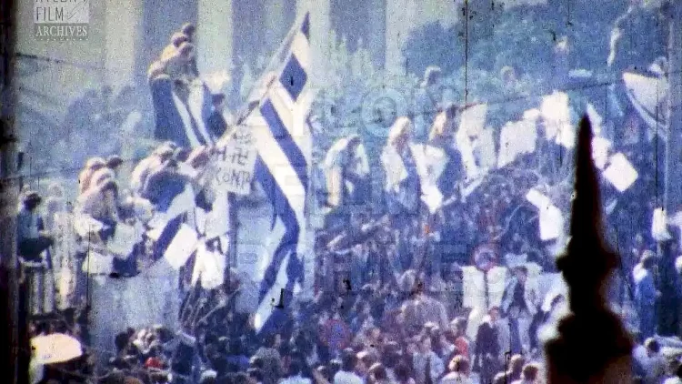 Η Εξέγερση Του Πολυτεχνείου Νοέμβριος 1973 – Σπάνιο Και Μοναδικό Ντοκουμέντο Από Τις Ημέρες Και Το Βράδυ Των Γεγονότων