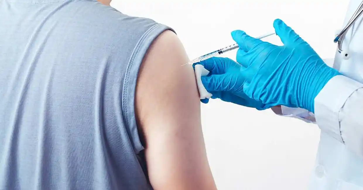 Φαρμακευτικός Σύλλογος Κοζάνης – Ο Αντιγριπικός Εμβολιασμός Σώζει Ζωές