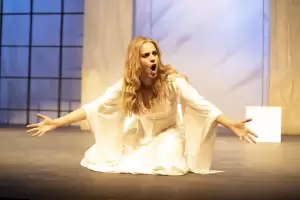 Καλλιπάτειρα – Η γυναίκα που τόλμησε να παραβιάσει το άβατο των γυναικών στους Ολυμπιακούς Αγώνες