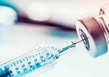 Οι Ευάλωτες Ομάδες Πρέπει Να Κάνουν Εμβόλιο Γρίπης Και Κορονοϊού