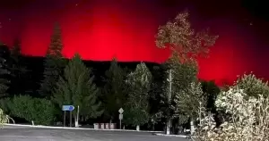 Πρωτοφανές: Το Βόρειο Σέλας εμφανίστηκε στη Βόρεια Ελλάδα