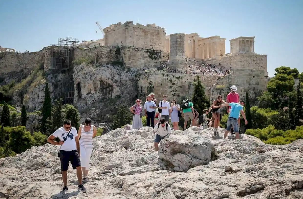 Σχεδόν 30 Εκατομμύρια Τουρίστες Έφτασαν Στην Ελλάδα Το Πρώτο 9Μηνο Του 2023