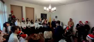 Έψαλαν τα κάλαντα στον Δήμαρχο Εορδαίας