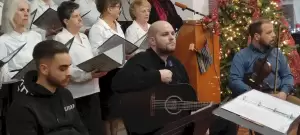 Χριστουγεννιάτικα καλαντίσματα στο Λαογραφικό Μουσείο Κοζάνης Χριστουγεννιάτικα καλαντίσματα στο Λαογραφικό Μουσείο Κοζάνης