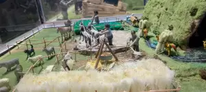 Εγκαίνια μόνιμης έκθεσης "Συγκρότημα κινουμένων παραδοσιακών επαγγελμάτων και ασχολιών" (εικόνες) Εγκαίνια μόνιμης έκθεσης “Συγκρότημα κινουμένων παραδοσιακών επαγγελμάτων και ασχολιών” (εικόνες)