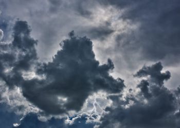 Ο Καιρός στην Κοζάνη και την δυτική Μακεδονία σήμερα, Τρίτη 26/12: Καλός με λιγη συννεφιά