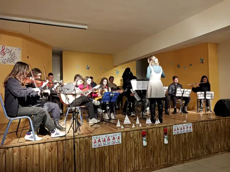 Μουσικό Σχολείο Σιάτιστας – Όλοι Ίσοι, Όλοι Μαζί Μπροστά Στη Μουσική