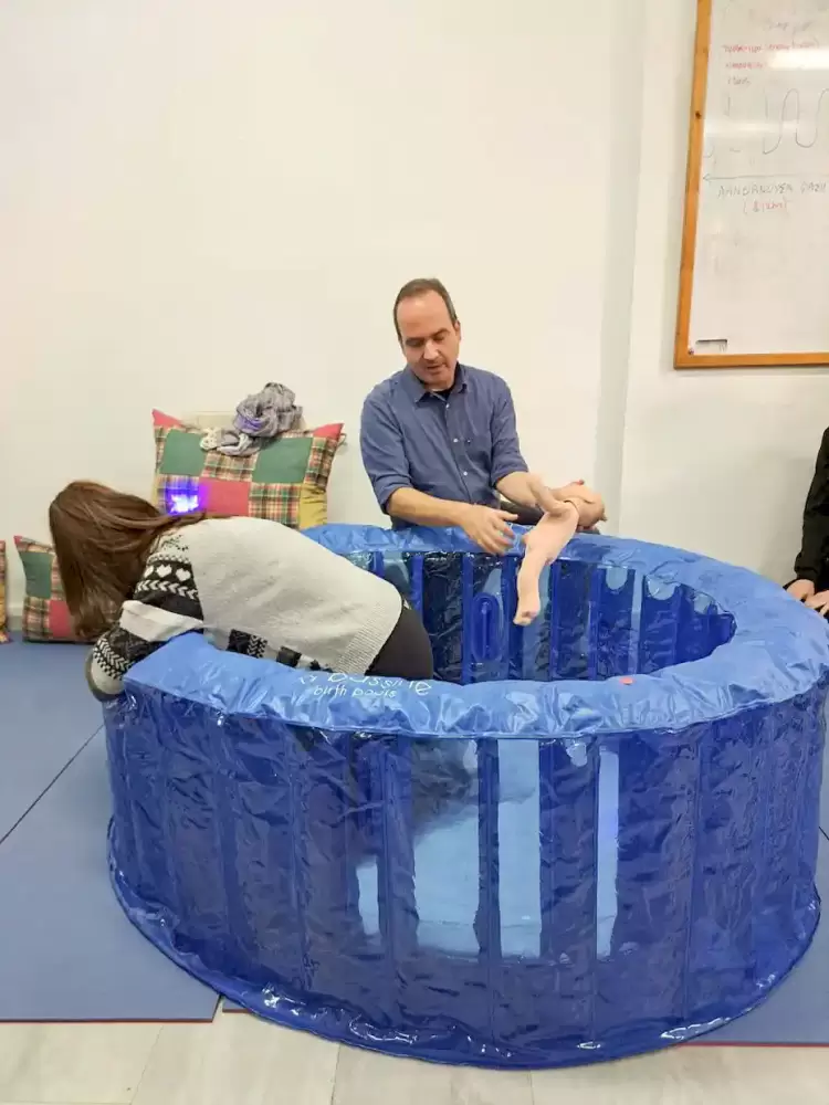 Πανεπιστήμιο Δυτικής Μακεδονίας – Τμήμα Μαιευτικής: Προσομοίωση φυσικού (μη παρεμβατικού) τοκετού